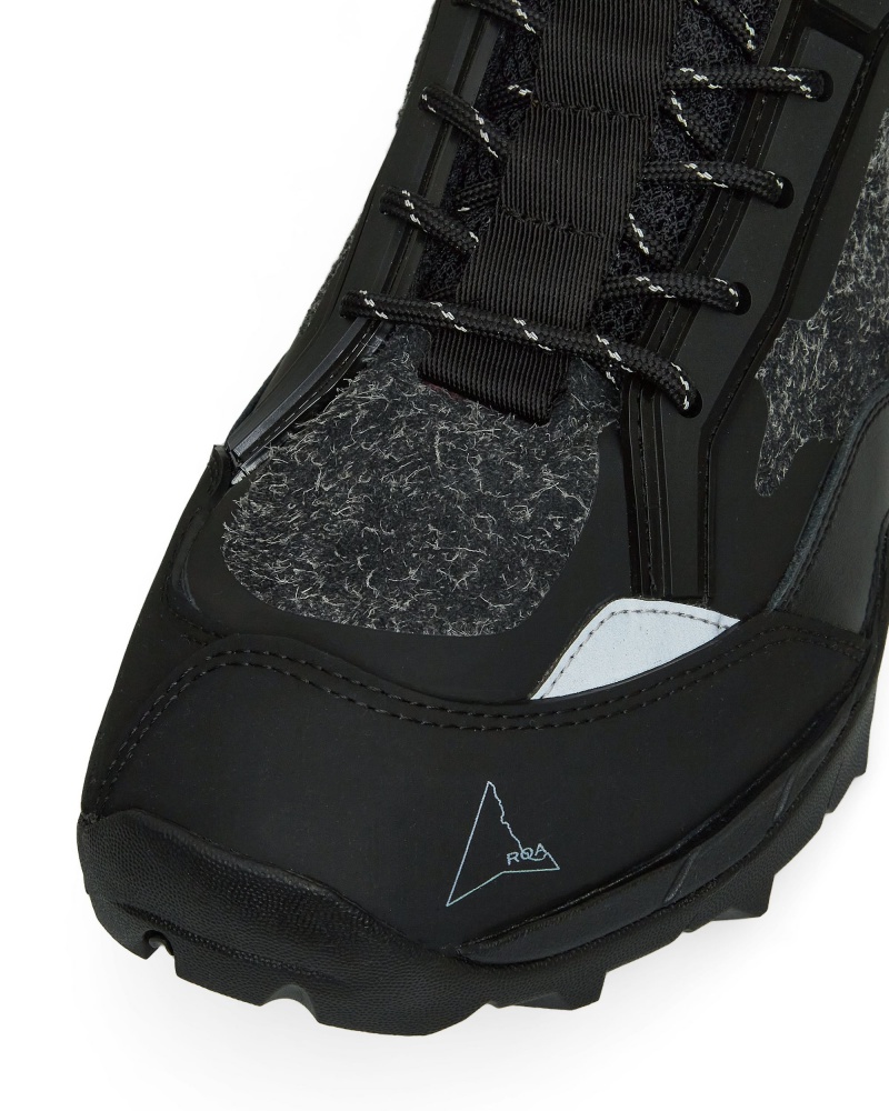 Black ROA Lhakpa Hiking Shoes | IBVXC-4310